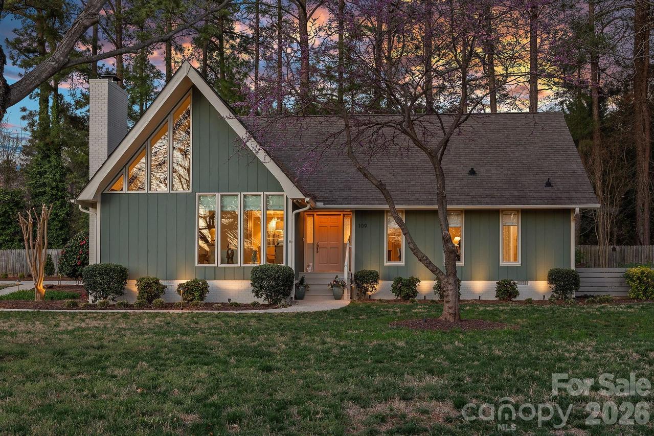 109 Sandy Shore Dr., Mooresville, NC 28117