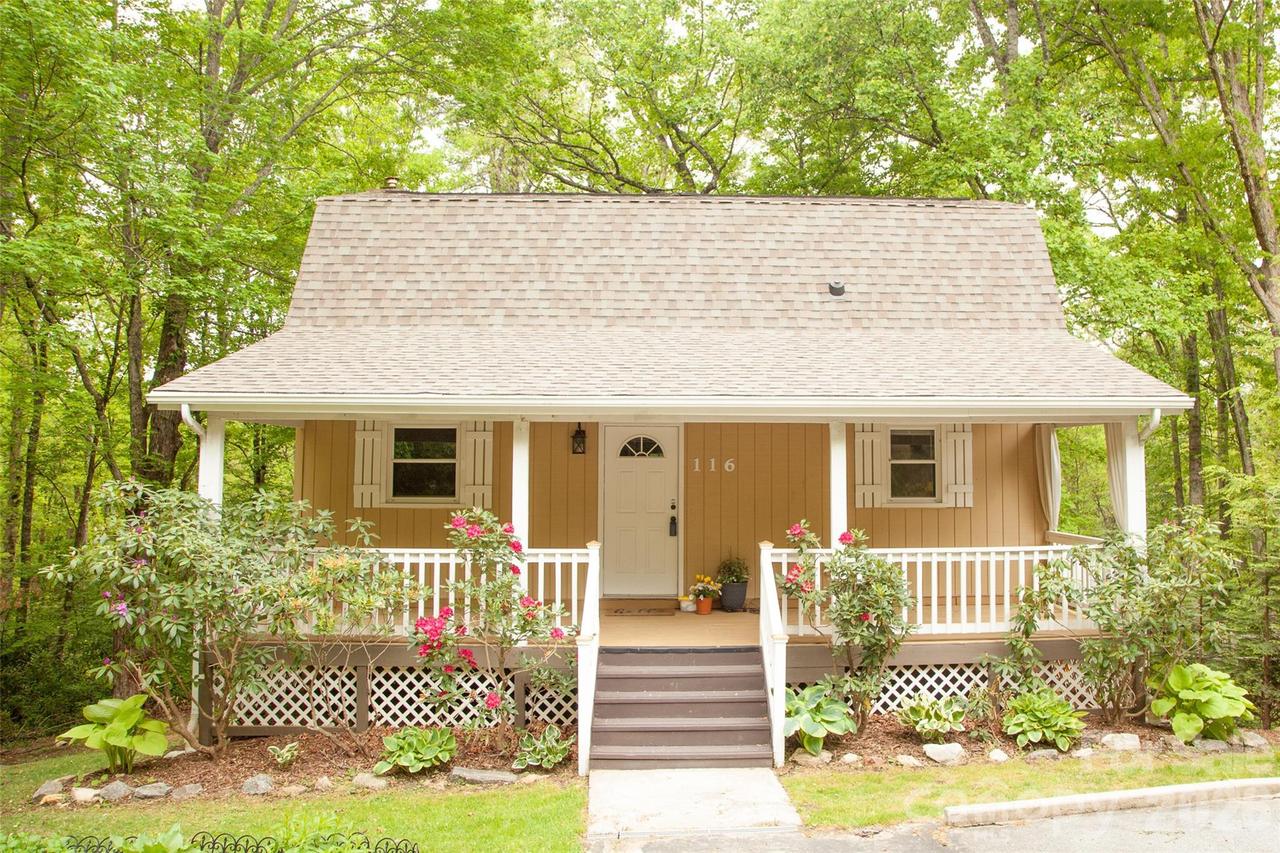 116 Vehorn Rd., Fairview, NC 28730