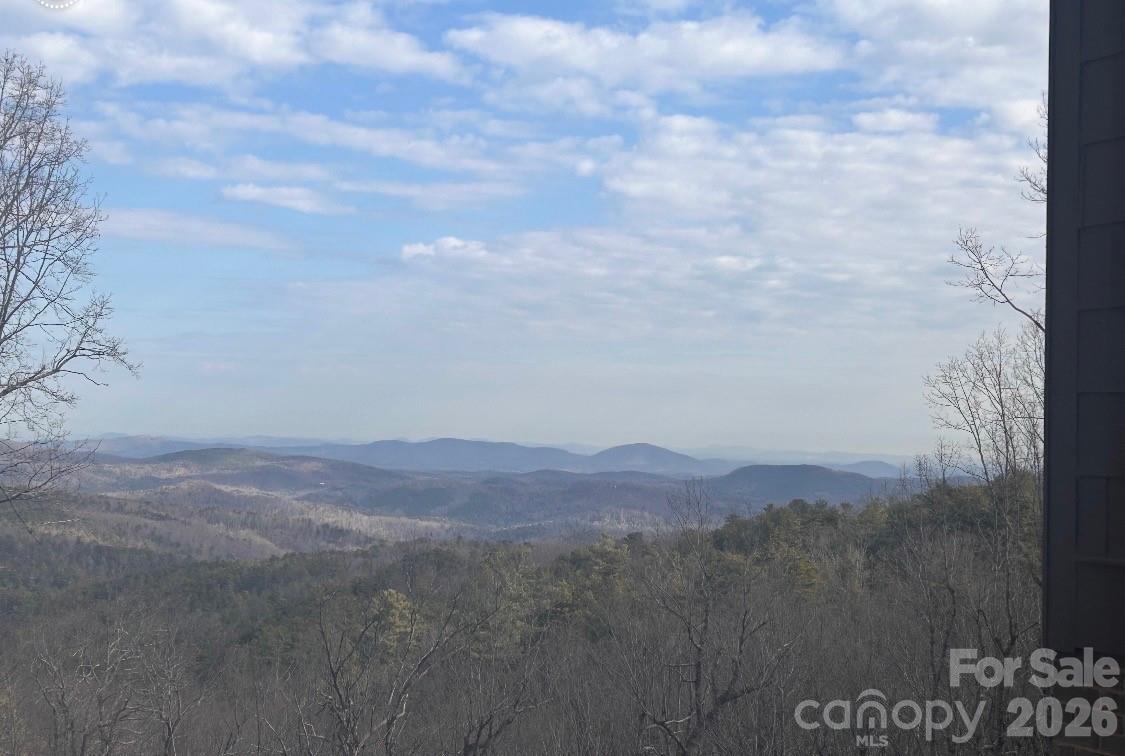 5475 Pine Ridge Dr., Connelly Springs, NC 28612