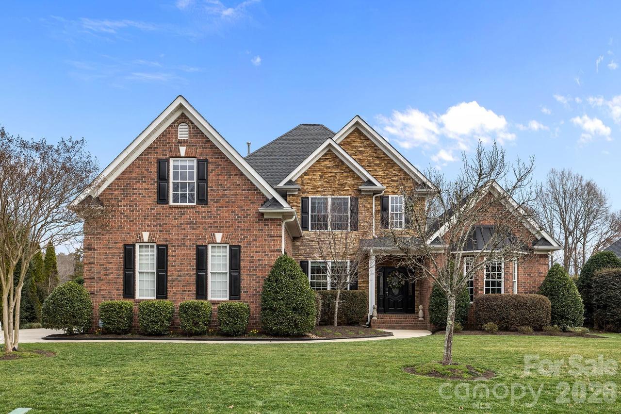 6120 Four Wood Dr., Matthews, NC 28104