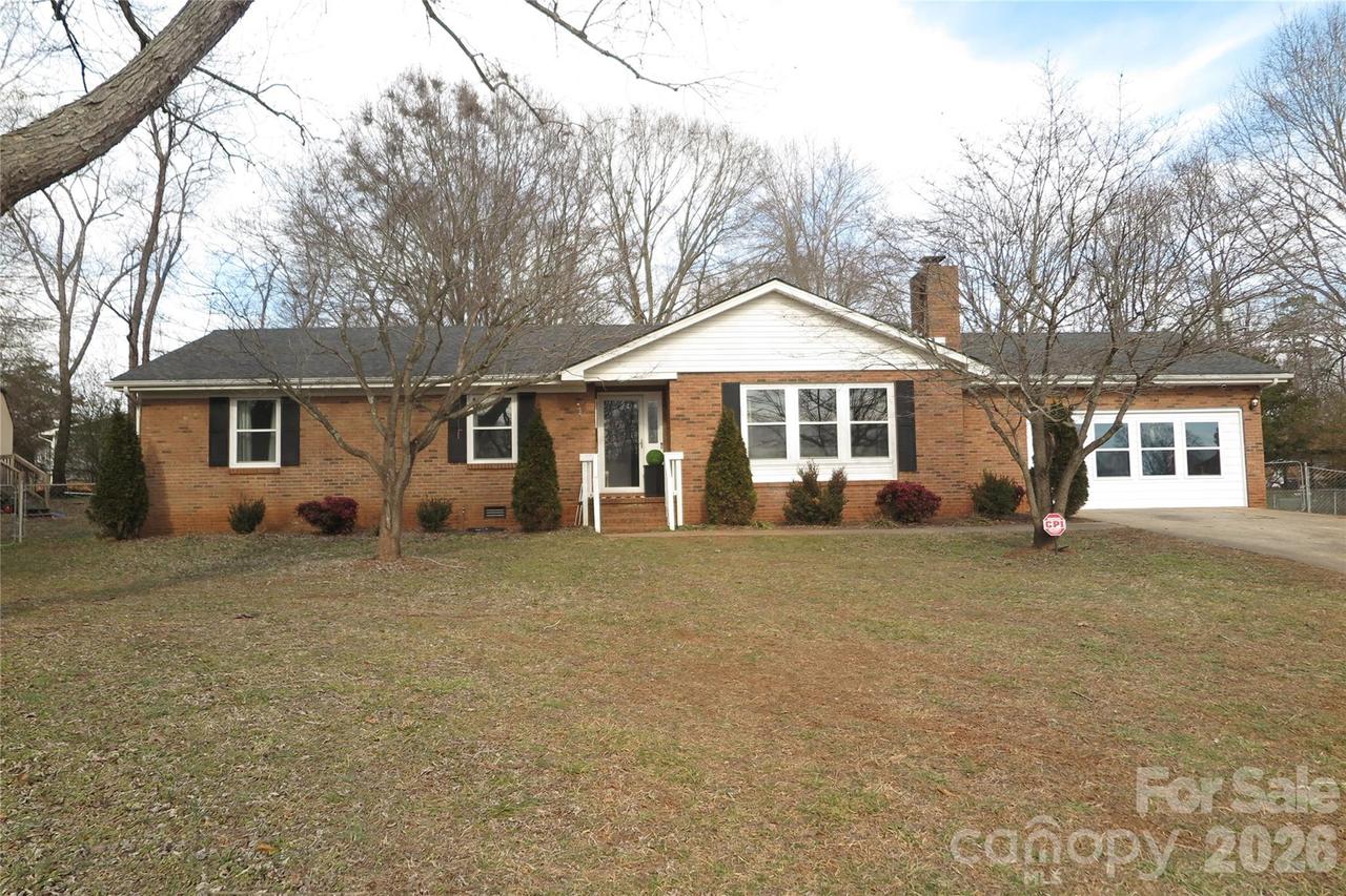 4804 Cedar Ct., Gastonia, NC 28056