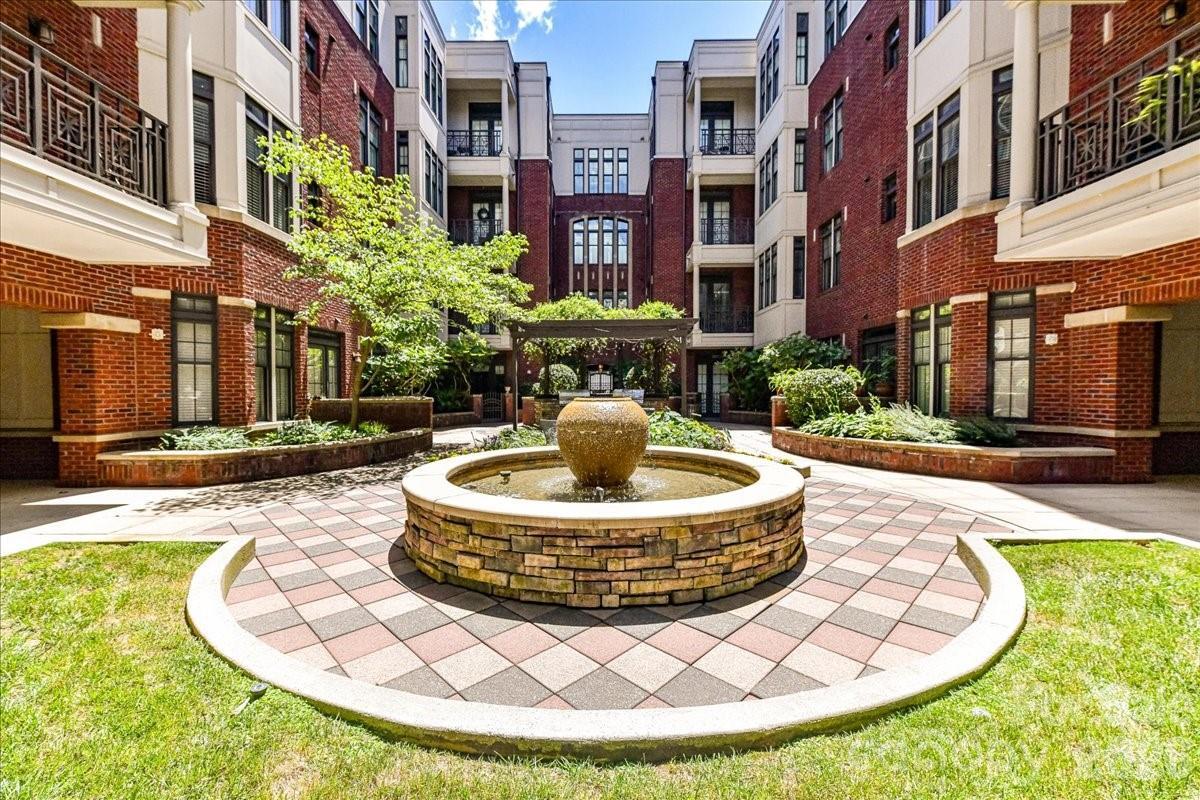 2810 Selwyn Ave. #418, Charlotte, NC 28209