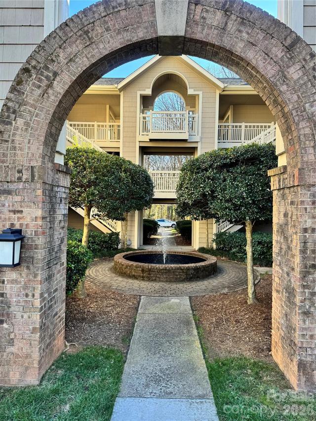 5011 Sharon Rd. #O, Charlotte, NC 28210
