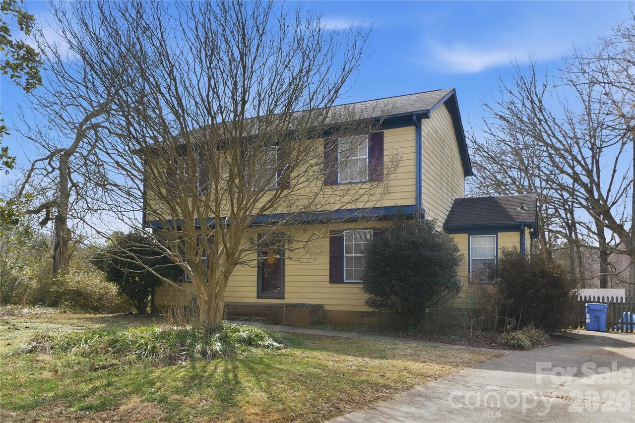 9444 Stately Oak Ln., Mint Hill, NC 28227