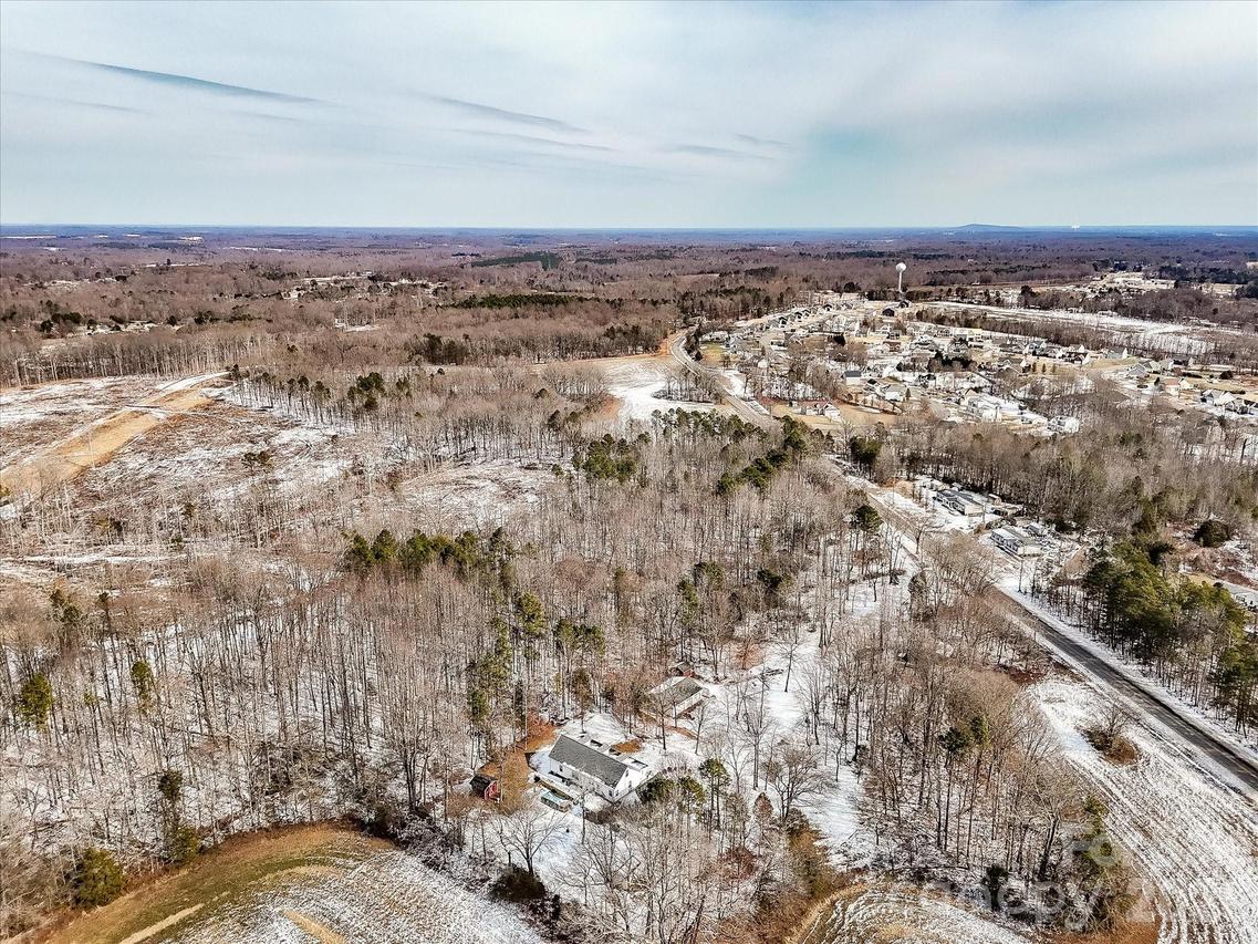 931 Ostwalt Amity Rd., Statesville, NC 28677