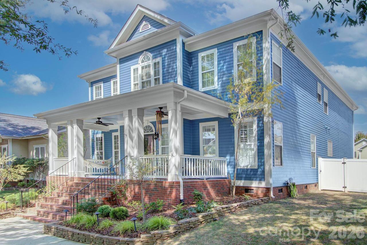 14619 Holly Springs Dr., Huntersville, NC 28078