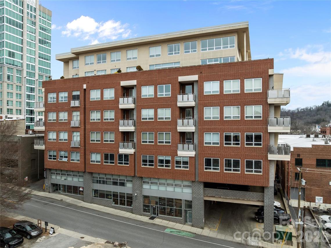 12 S Lexington Ave. #401, Asheville, NC 28801
