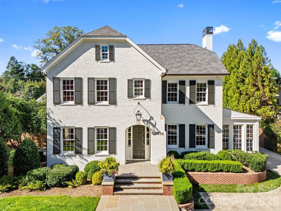 1438 Queens Rd., Charlotte, NC 28207