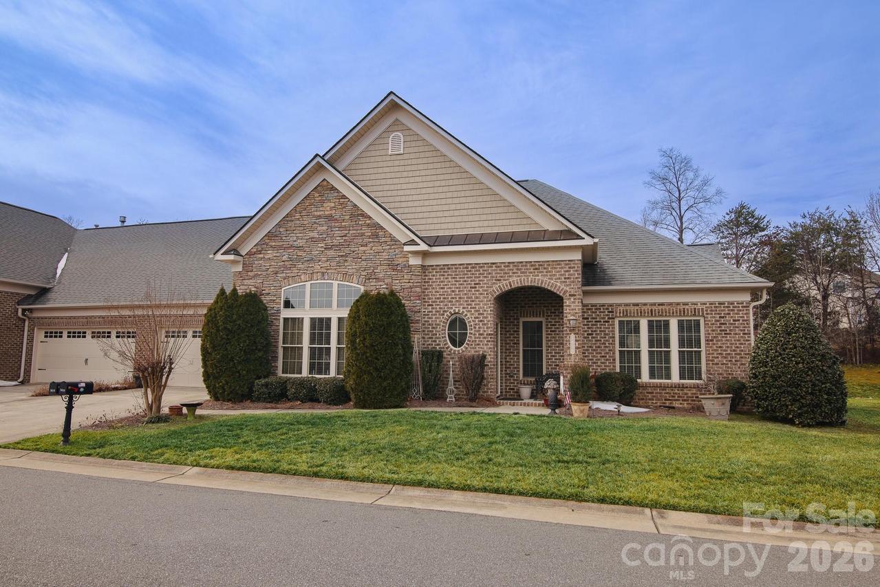 5416 Ggo Dr., Greensboro, NC 27406