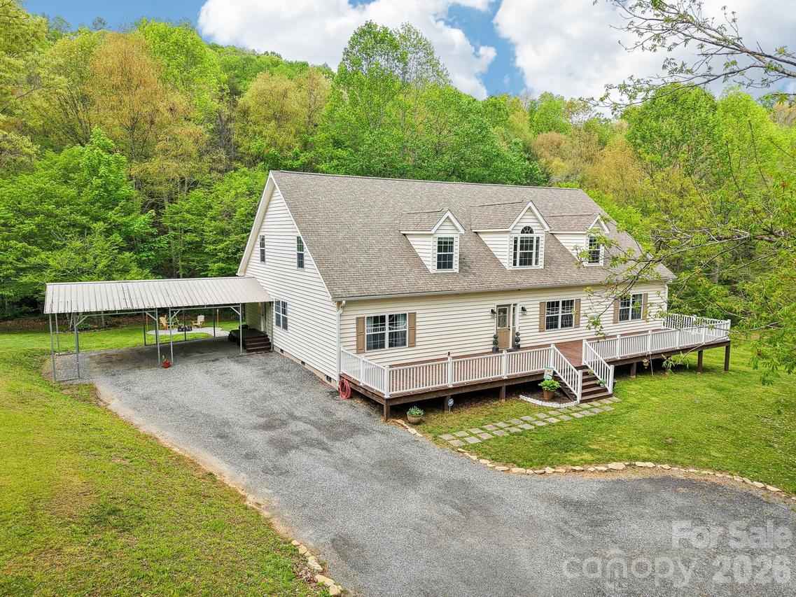 165 Sequoyah Dr., Waynesville, NC 28785