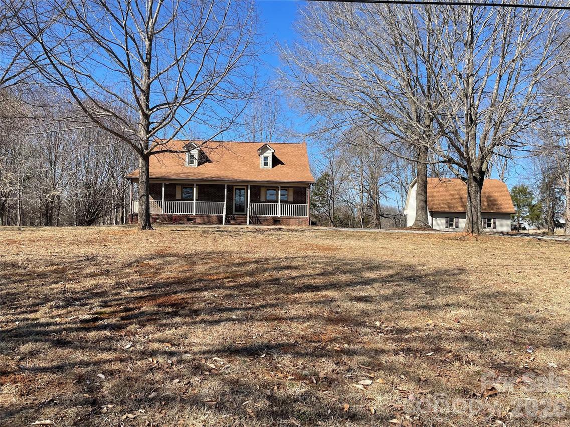 12404 Mooresville Rd., Mt Ulla, NC 28125