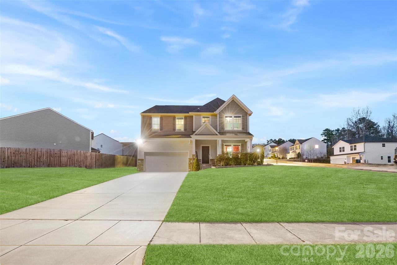 2342 Bloomfield Dr., Kannapolis, NC 28081