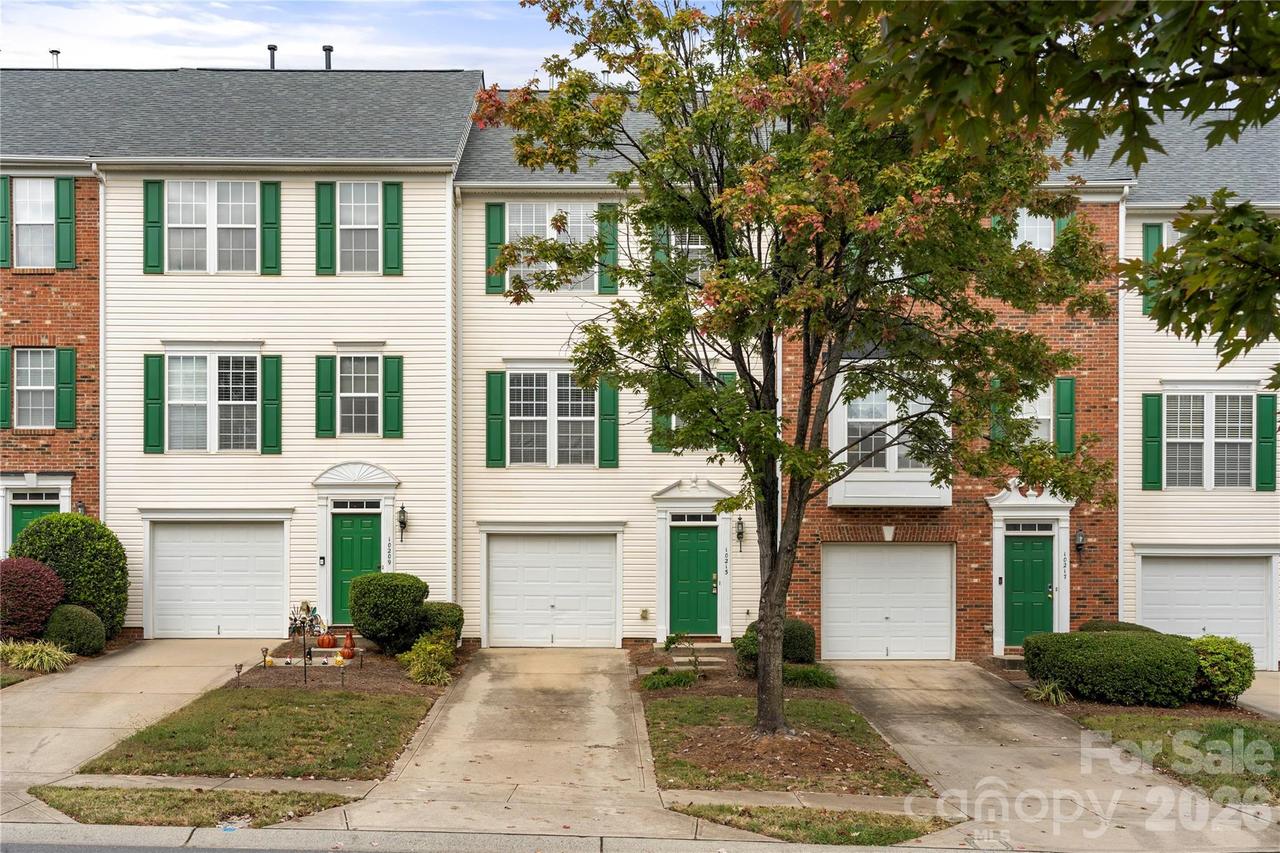 10213 Garrett Grigg Rd., Charlotte, NC 28262