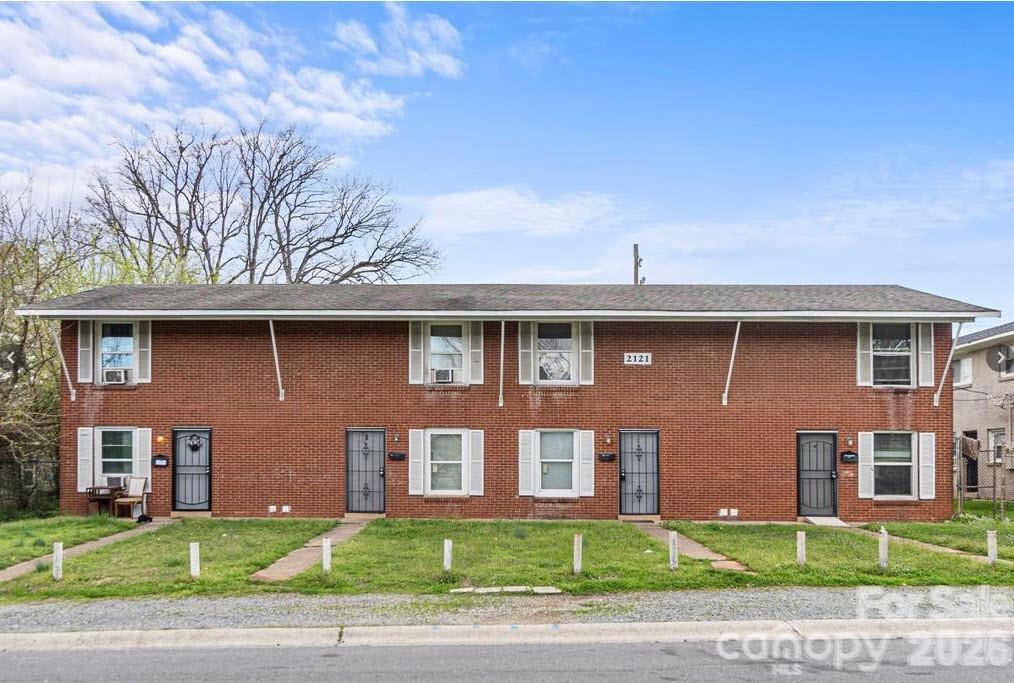 2121 Custer St., Charlotte, NC 28216