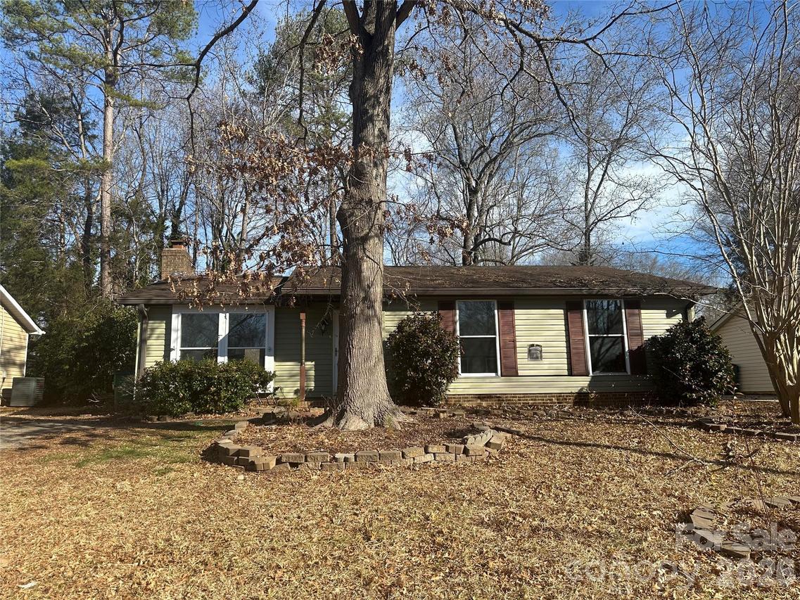 6011 Sunset Chase Ln., Charlotte, NC 28212