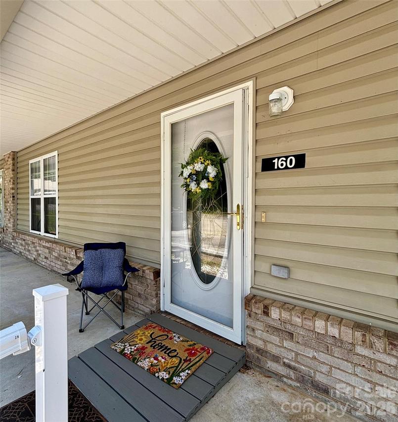 160 Whispering Pines Dr., Marion, NC 28752