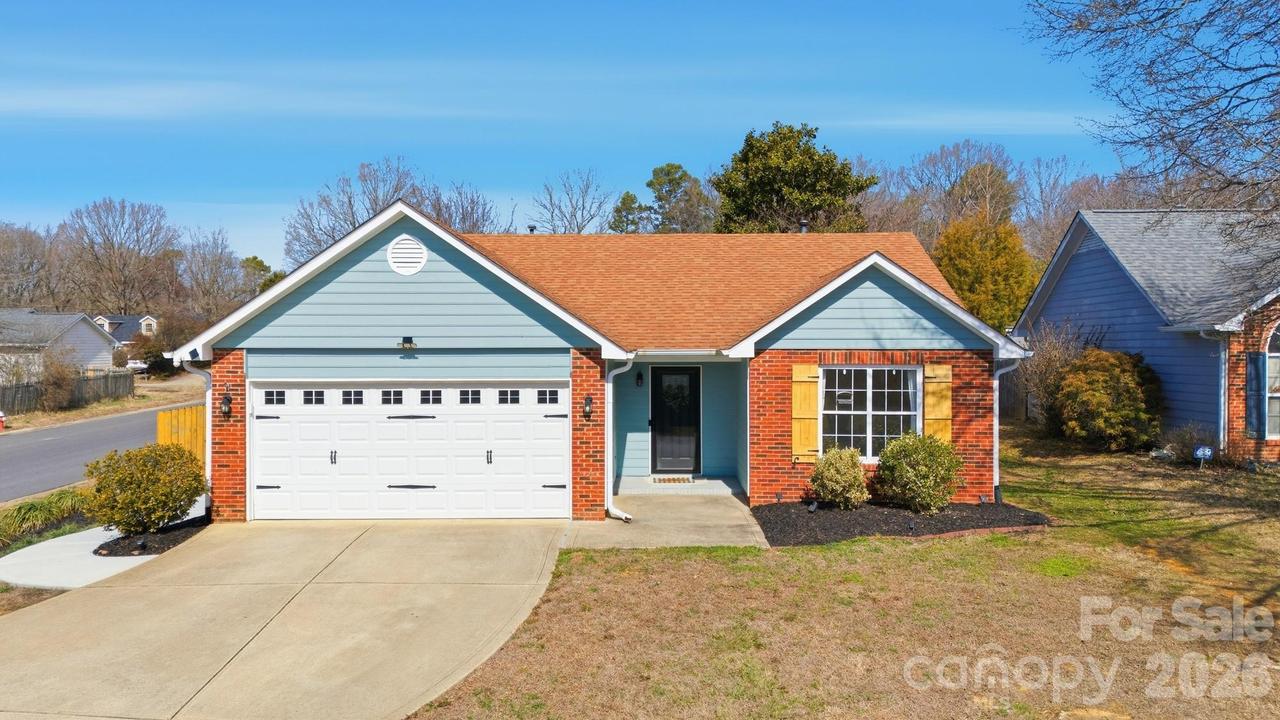 5908 Heathrow Ct., Monroe, NC 28110