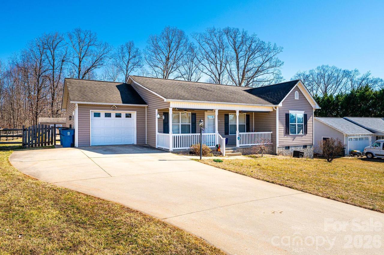 2165 Samanthas Wells None, Newton, NC 28658