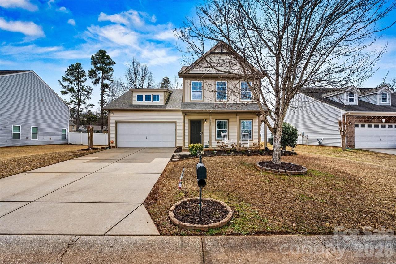 2081 Lake Vista Dr., Mount Holly, NC 28120