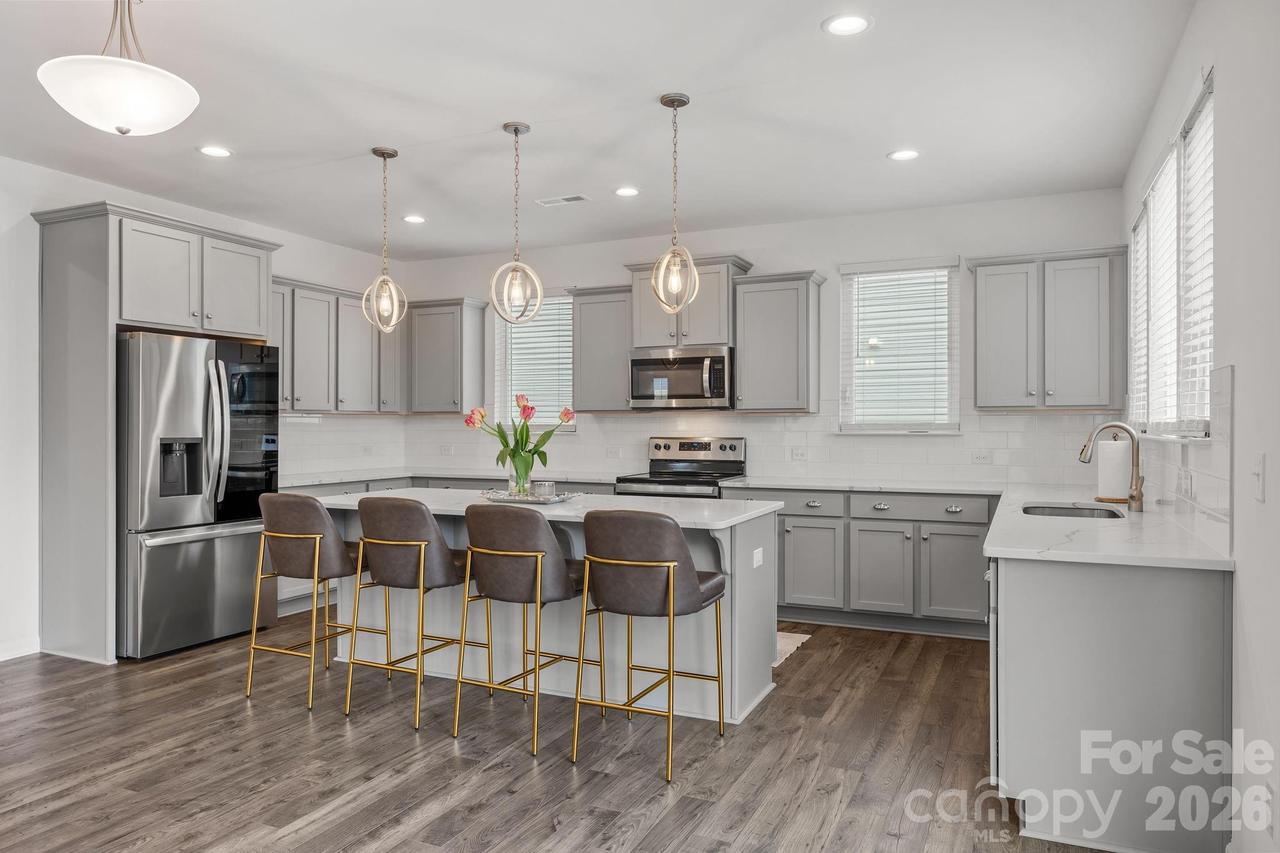 124 Benford Dr., Troutman, NC 28166