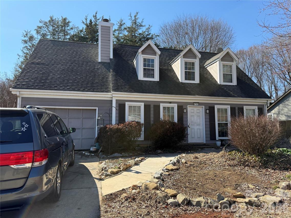 8705 Brookstead Dr., Charlotte, NC 28215