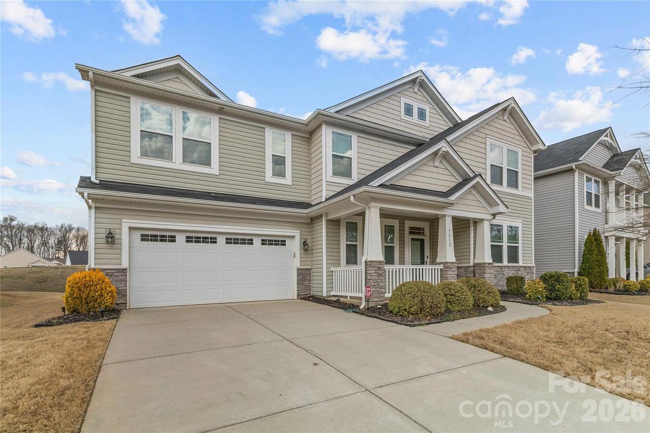 7512 Meridale Forest Dr., Charlotte, NC 28269