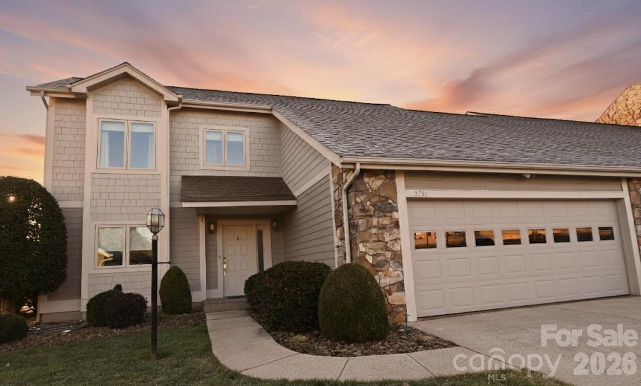 3761 Rock Bridge Dr., Conover, NC 28613