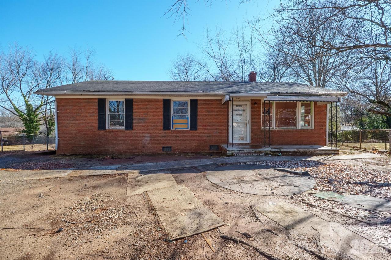 502 Cardinal Ct., Davidson, NC 28036