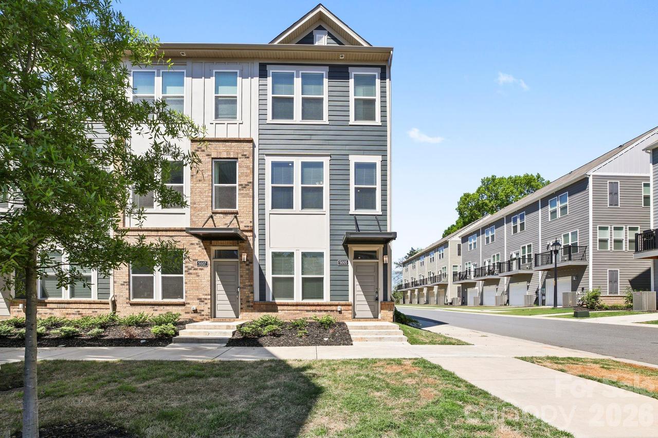 5005 Sovereignty Ct., Charlotte, NC 28205