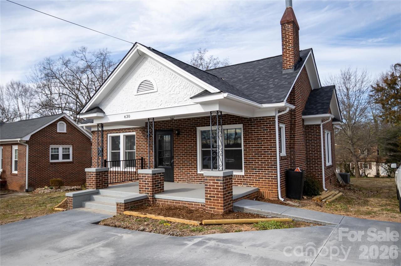 430 N Green St., Morganton, NC 28655