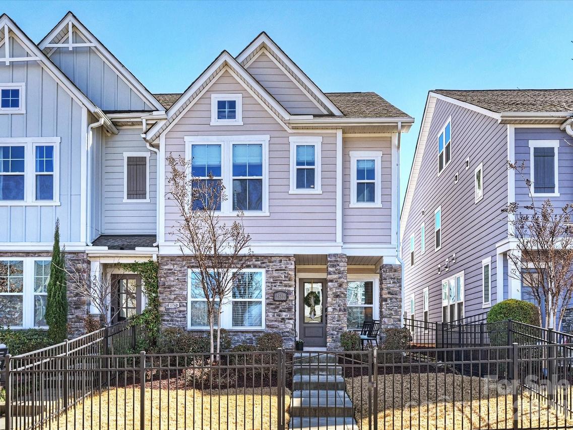 2522 Lydia Ave., Charlotte, NC 28205