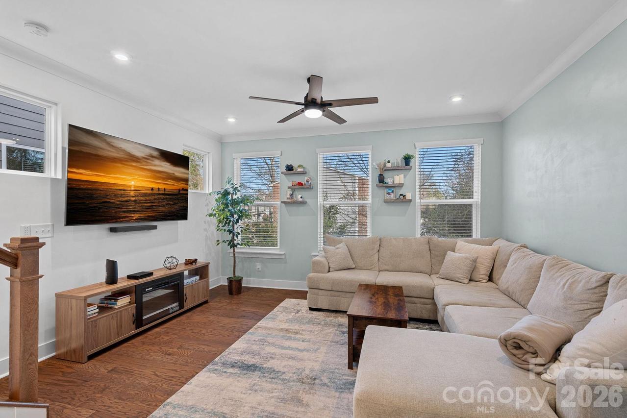 4012 Capital Ridge Ct., Charlotte, NC 28205