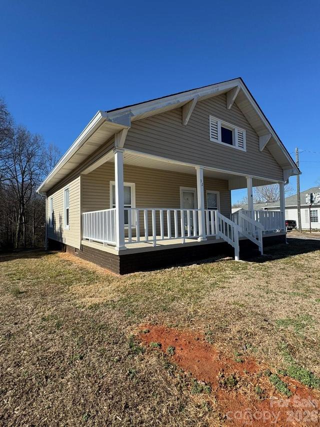 32 Pearl St., Granite Falls, NC 28681