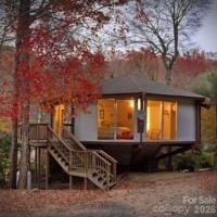 92 S Toe River Rd., Burnsville, NC 28714