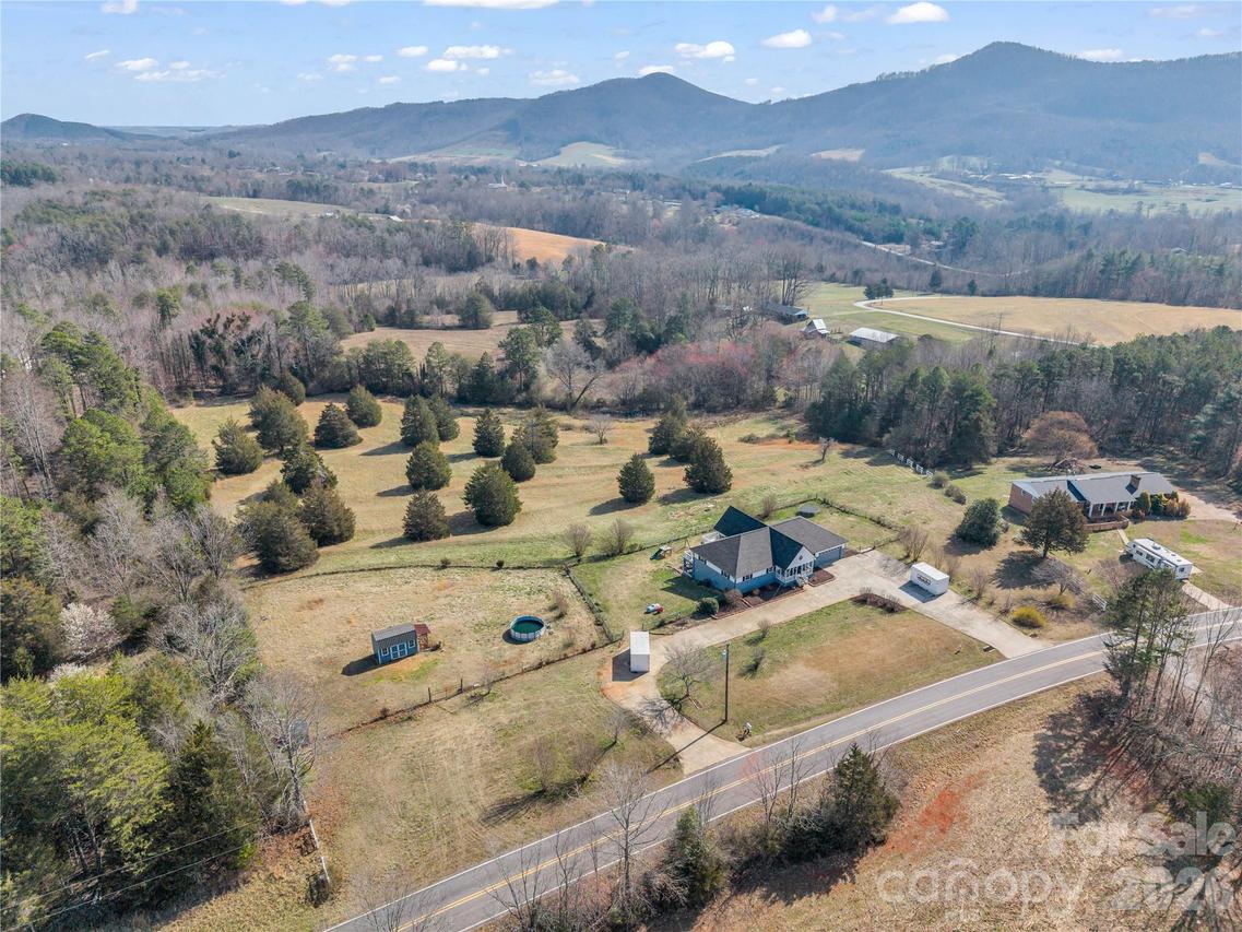 436 Toney Rd., Bostic, NC 28018