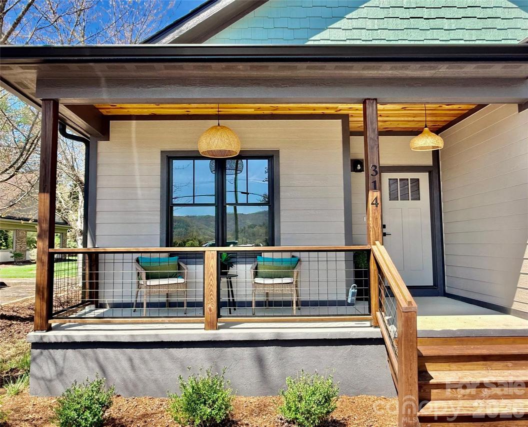 314 Gallimore Rd., Brevard, NC 28712