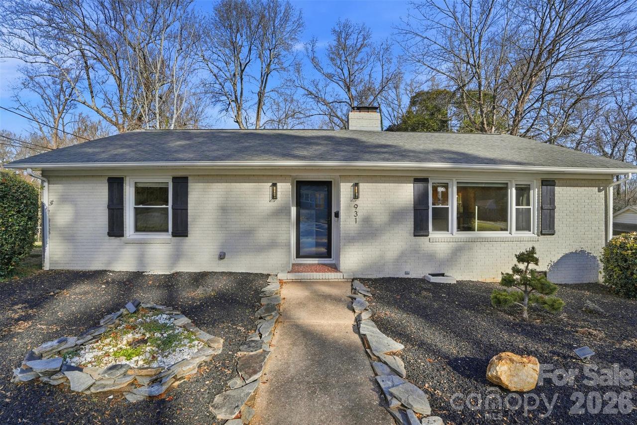 931 Hickory Nut St., Charlotte, NC 28205