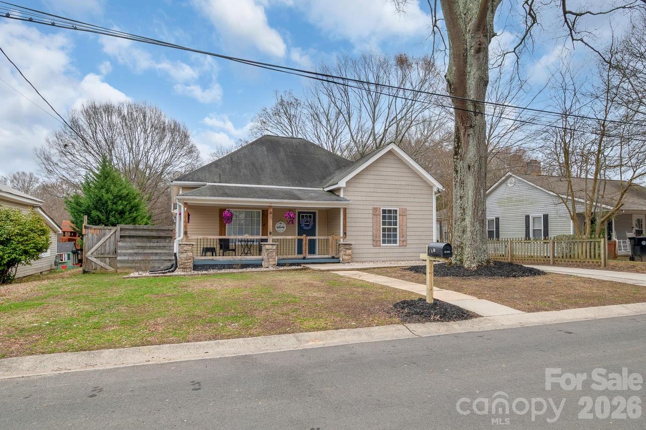 41 Selma Dr., Mooresville, NC 28115