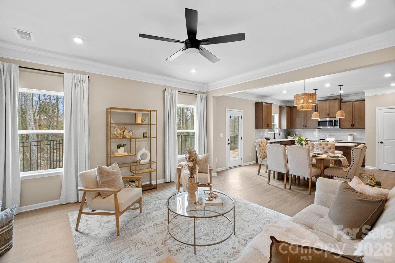 7122 Amberhouse Dr., Charlotte, NC 28212