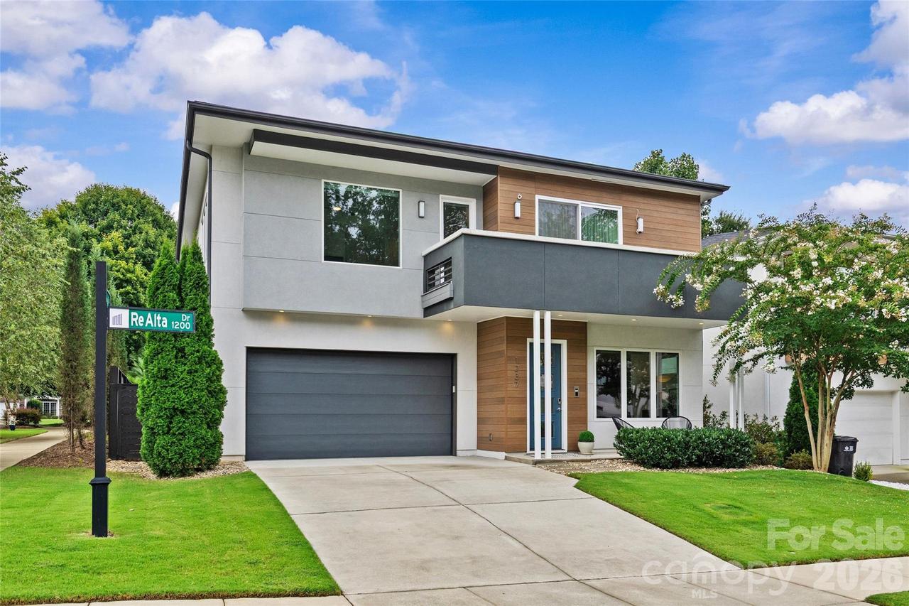 1237 Realta Dr., Charlotte, NC 28211