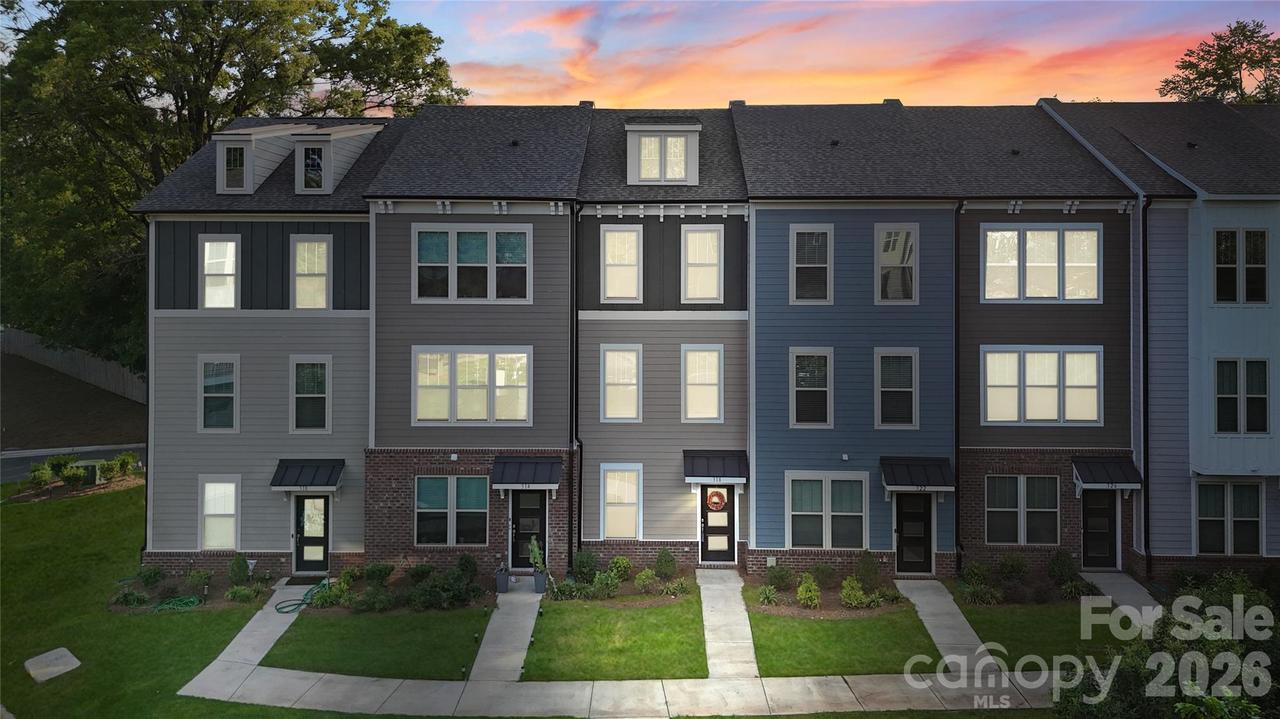 318 Simeon Dr., Charlotte, NC 28208