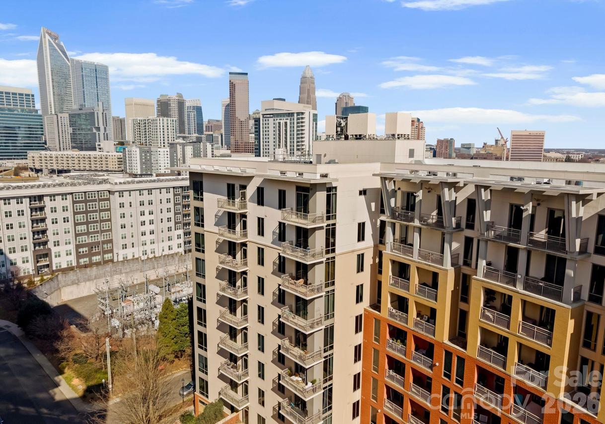 701 Royal Ct. #1004, Charlotte, NC 28202