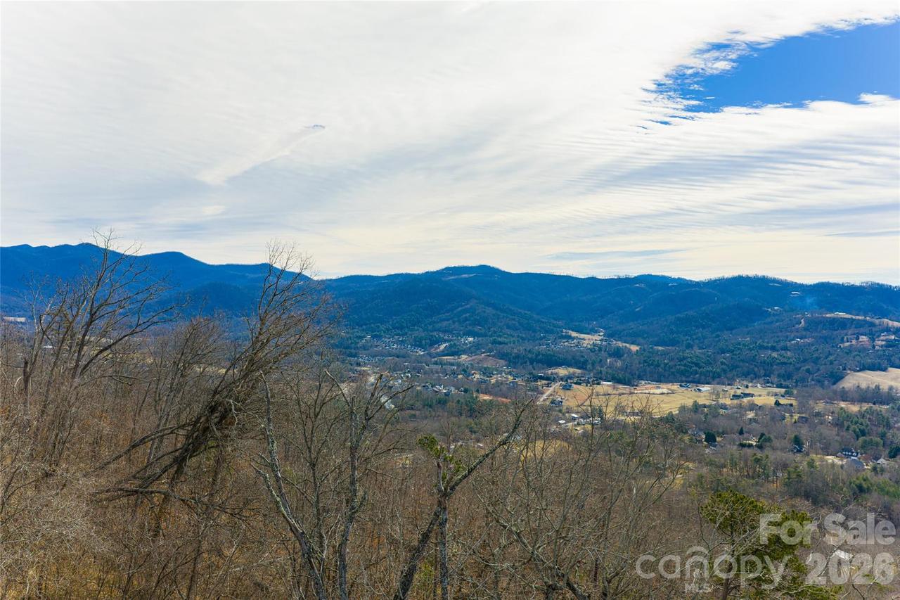 5 Longstreet Ct. #17, Weaverville, NC 28787