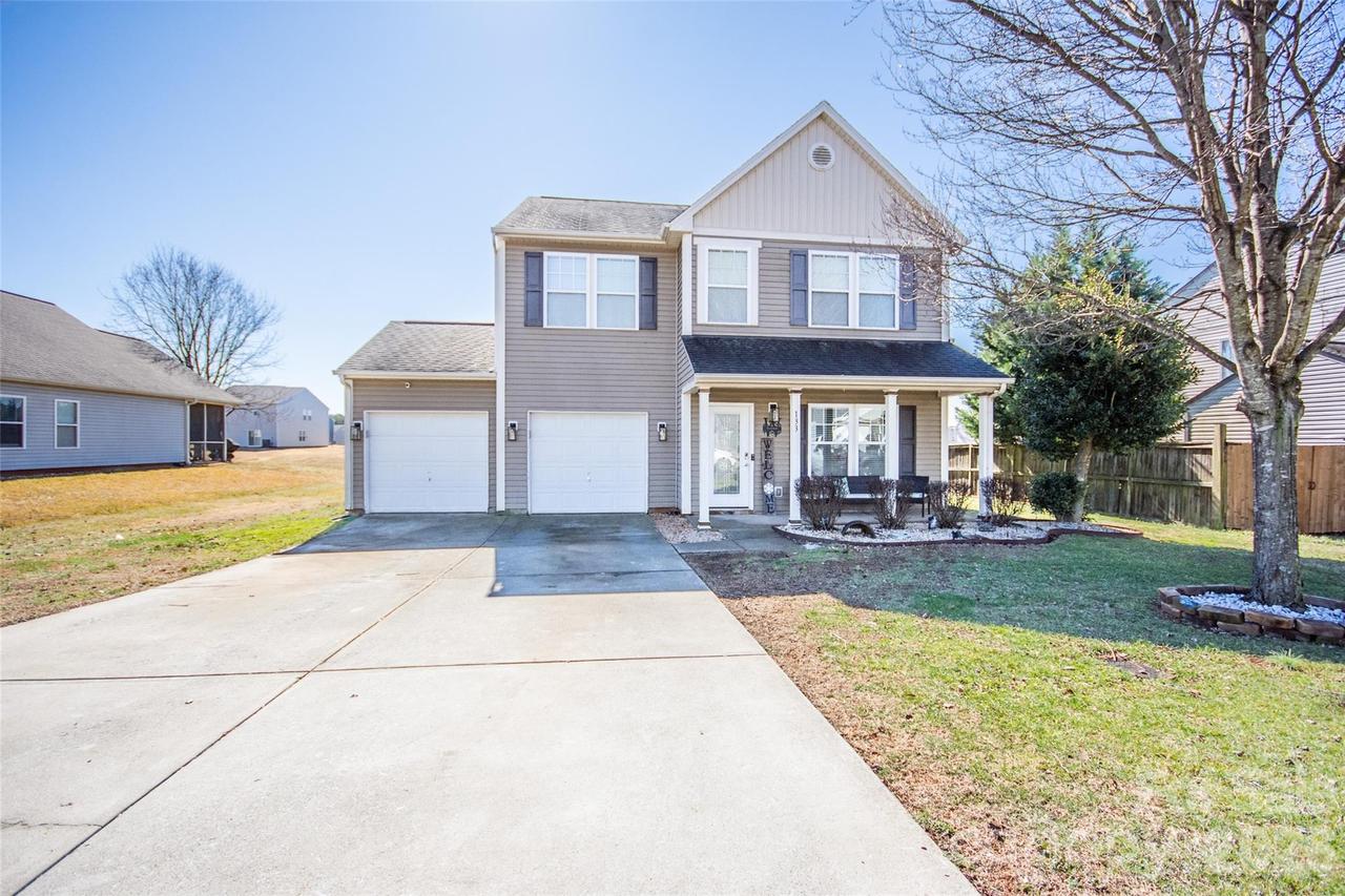 133 Altondale Dr., Statesville, NC 28625