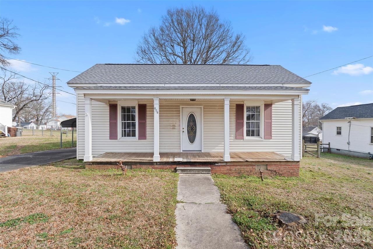 606 N Juniper St., Kannapolis, NC 28081
