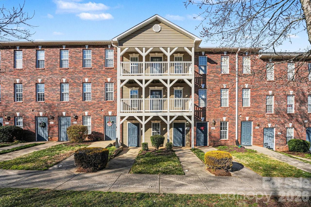 113 Steam Engine Dr., Mooresville, NC 28115