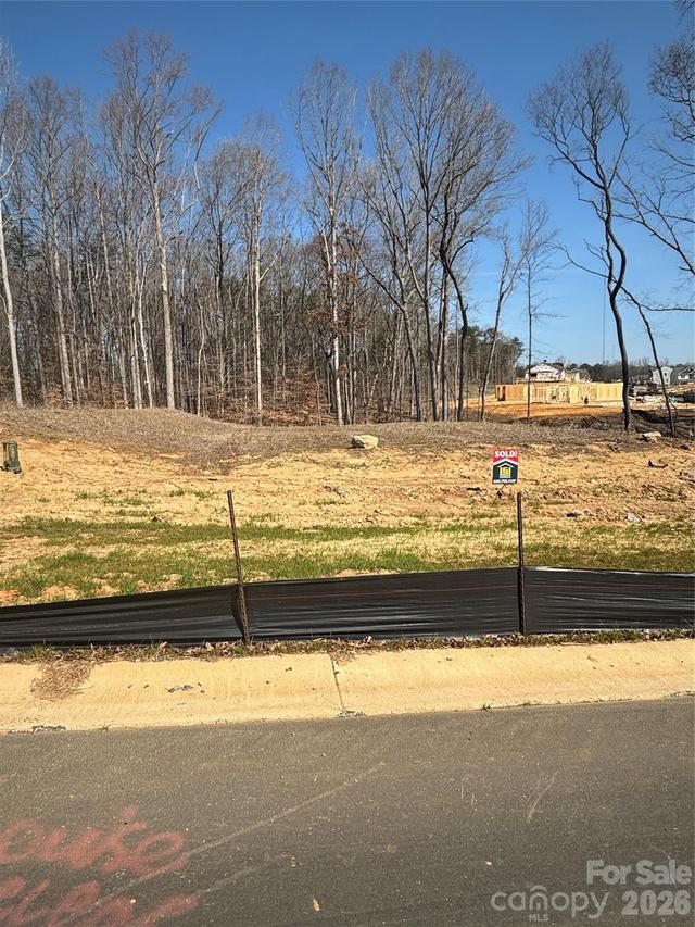 6710 Fairford Dr., Charlotte, NC 28215