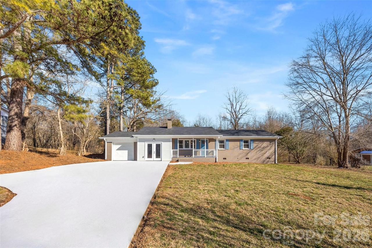 161 Potato House Rd., Lawndale, NC 28090