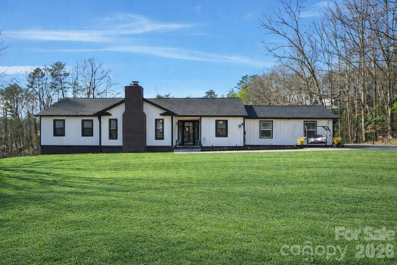 9630 Robinson Church Rd., Harrisburg, NC 28075