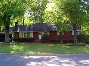 248 W Stewart Ave., Mooresville, NC 28115
